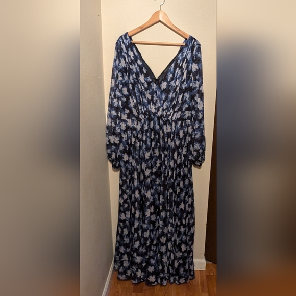 ML Monique Lhullier Melanie Blue Floral Maxi Dress Size 16 Rent The Runway - Picture 5 of 6